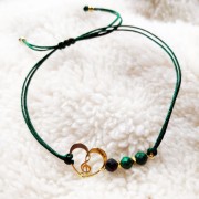 Bransoletka muzyczna - Klucz wiolinowy w sercu - Butelkowa zieleń - Bransoletka z malachitem - osemkowa.pl - muzyczna biżuteria