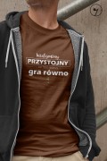 Przystojny gra rowno - brazowa.jpg