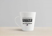 Fortepian - Pianino - Inteligentny przystojny gra na fortepianie - Kubek latte dla muzyka
