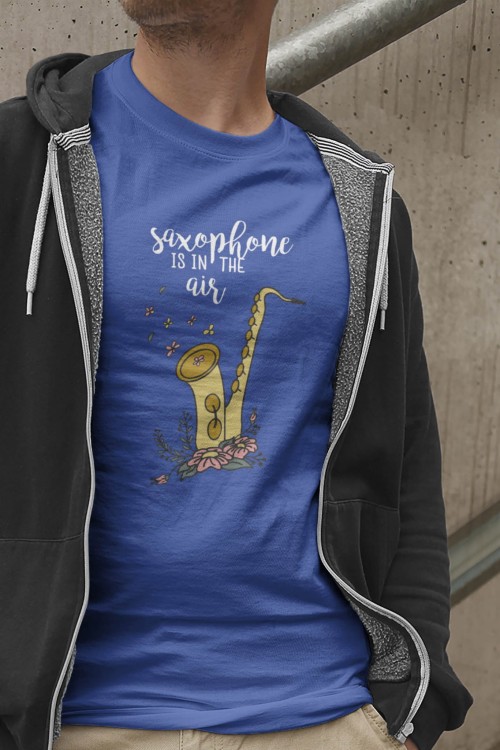 Saksofon - Saxophone is in the air - prezent dla saksofonisty - prezent dla saksofonistki - Koszulka