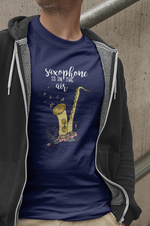 Saksofon - Saxophone is in the air - prezent dla saksofonisty - prezent dla saksofonistki - Koszulka