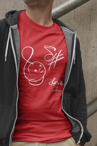 Love Is in the Air - Walentynki - Prezent dla muzyka - Koszulka