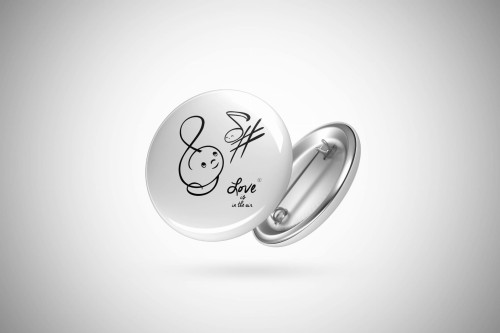 Love Is in the Air - Walentynki - Prezent dla muzyka - Przypinka