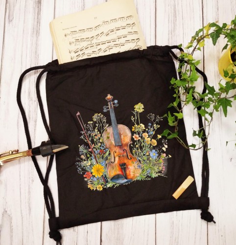Skrzypce na łące - Skrzypce - Prezent dla skrzypaczki - Prezent dla skrzypka - Worek plecak - osemkowa.pl - prezent dla muzyka - upominek dla muzyka