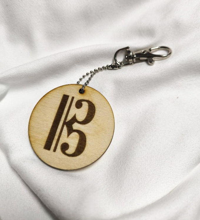 Klucz altowy - Brelok z drewna - Brelok ze sklejki - Prezent dla muzyka