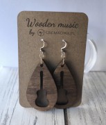Kolczyki z gitarą - Drewniane kolczyki z gitarą - Prezent dla gitarzystki - osemkowa.pl