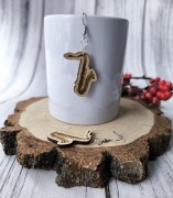 Muzyczne kolczyki - Saksofon - Prezent dla saksofonistki - Kolczyki z drewna - Muzyczna biżuteria - Kolczyki