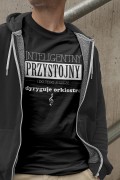 Czarna koszulka z napisem "Dyrygent - Przystojny, inteligentny i do tego dyryguje orkiestrom" - klasyczny prezent dla dyrygenta. Osemkowa.pl