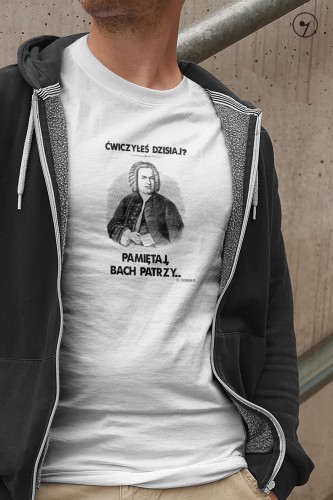 Bach patrzy - biala.jpg