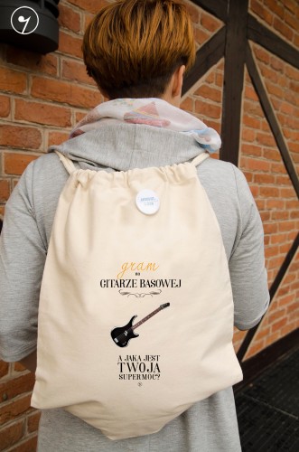 Gitara basowa supermoc - worek-plecak.jpg